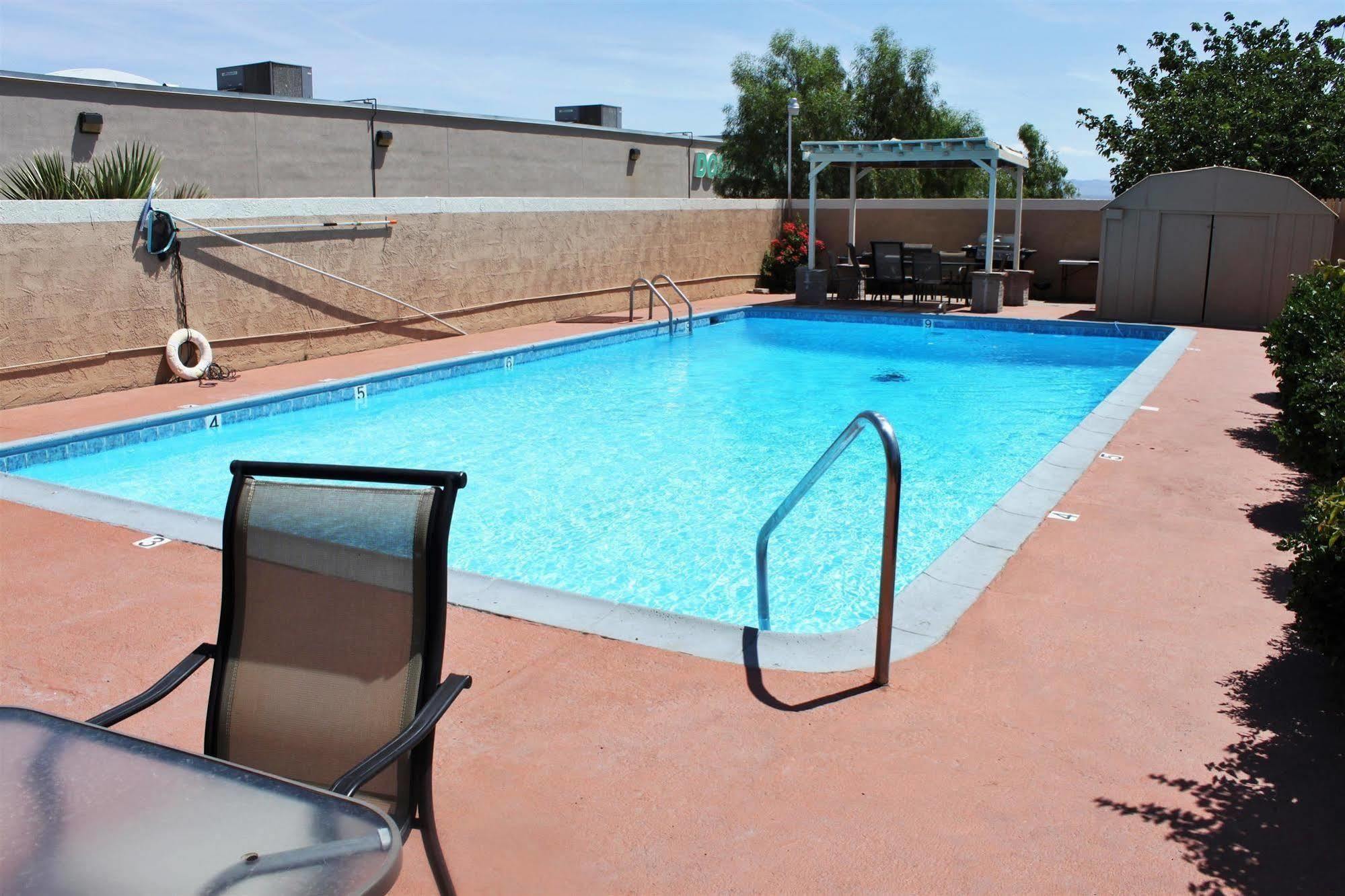 Americas Best Value Inn Needles Extérieur photo