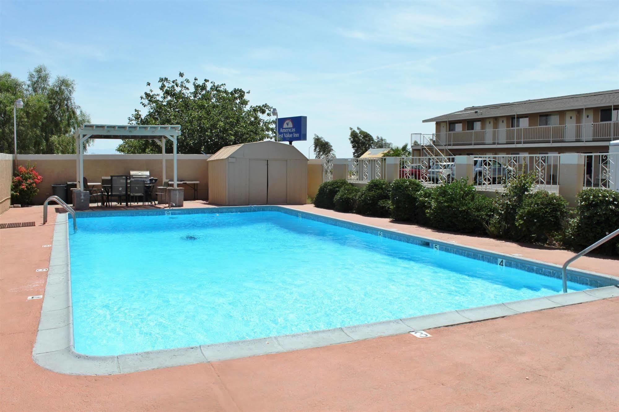 Americas Best Value Inn Needles Extérieur photo